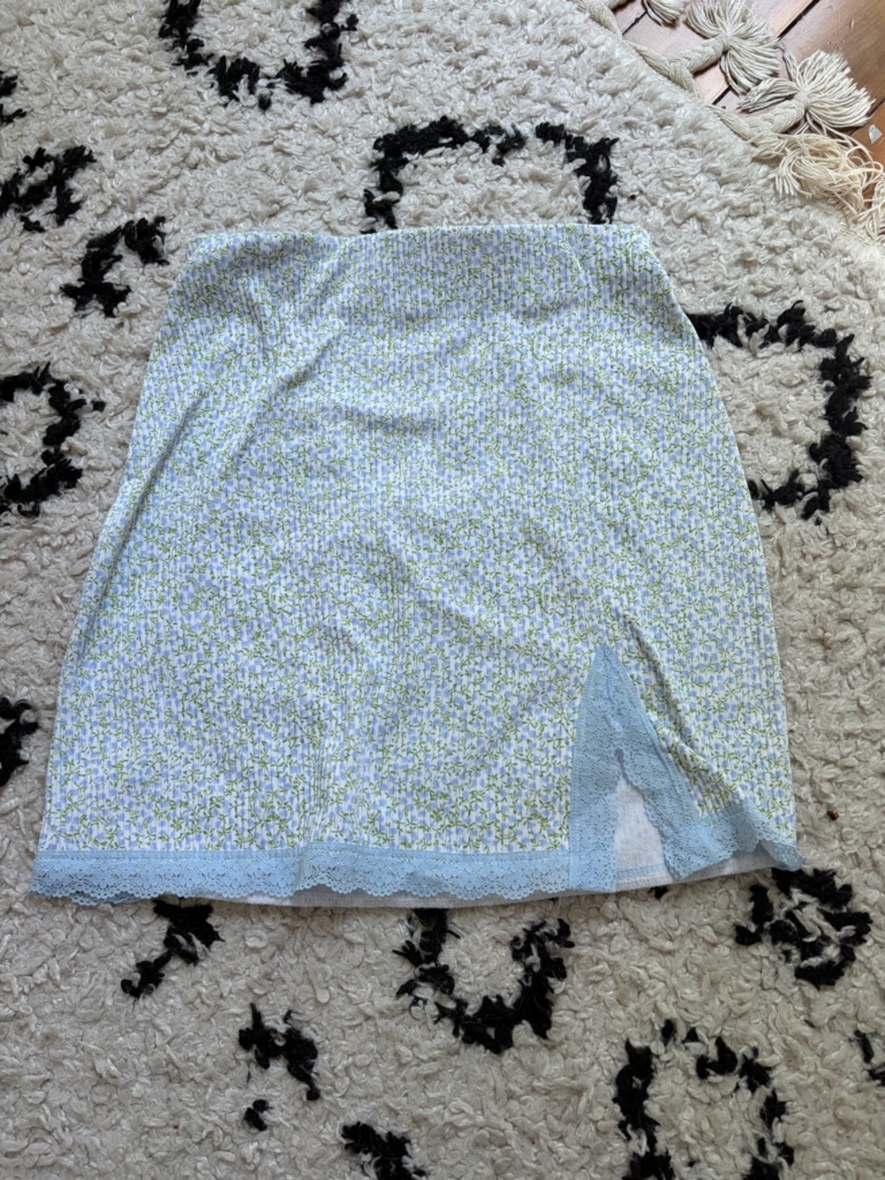 H&M Light Blue and Green Floral Lace-Trim Mini Skirt